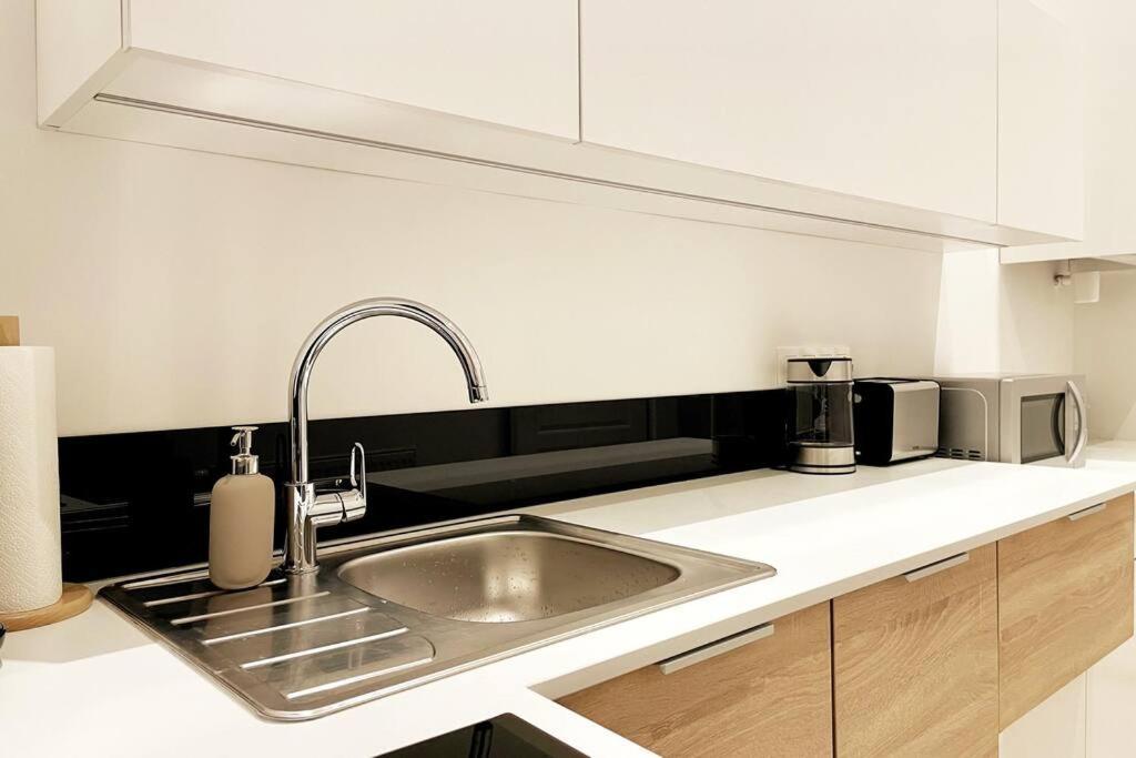 City-Center-Apartment Hip Area, Big & New Vienna Exterior photo